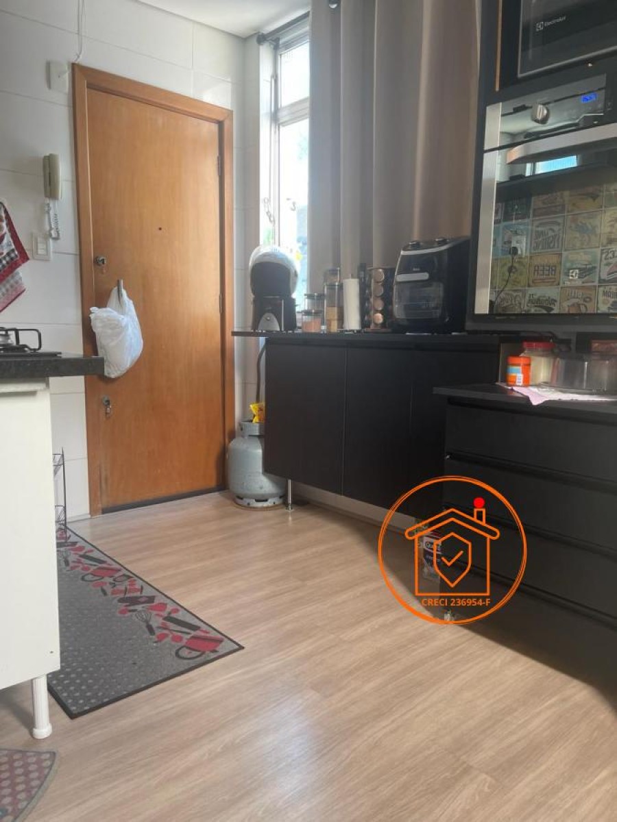 Apto com 1 Quarto, R$ 195.000, Sala, Cozinha, AS, Gar, Para Venda na Rua João Ramlho Centro, São Vicente, SP